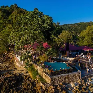 Resort Chukit, Phi Phi Adaları