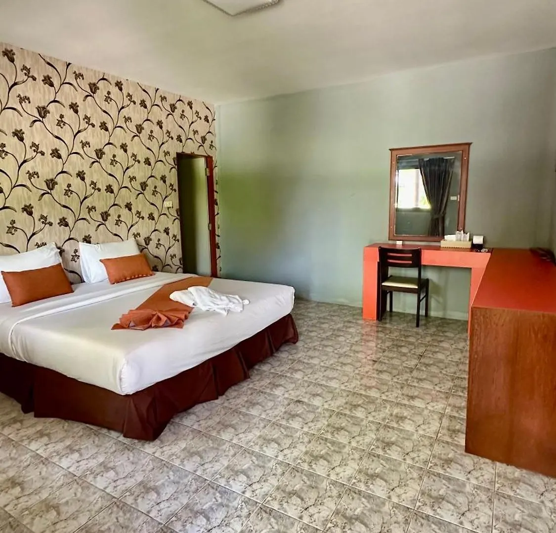 *** Hotel Andaman Resort Phi Phi Don Thailand