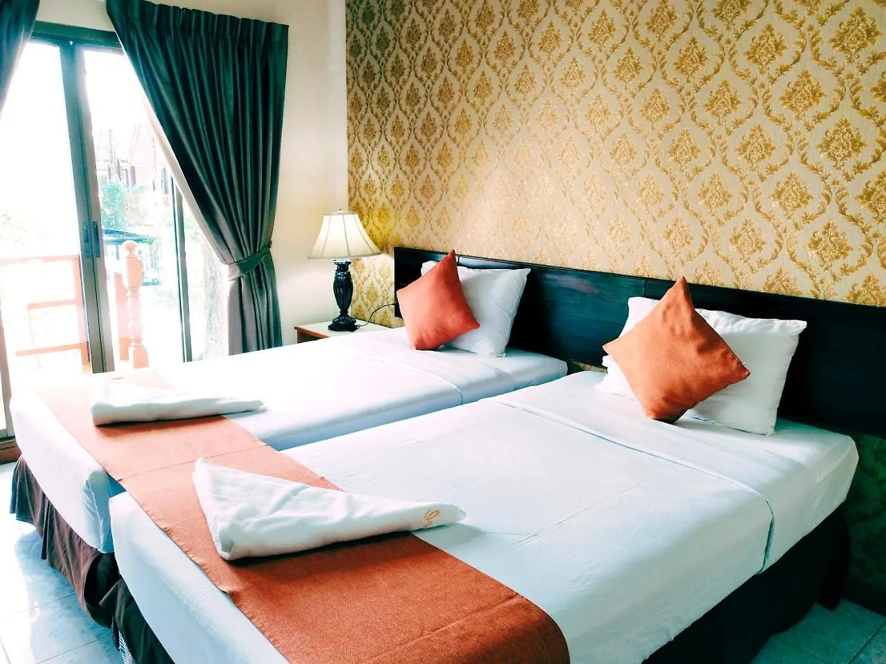 Andaman Resort Phi Phi Don
